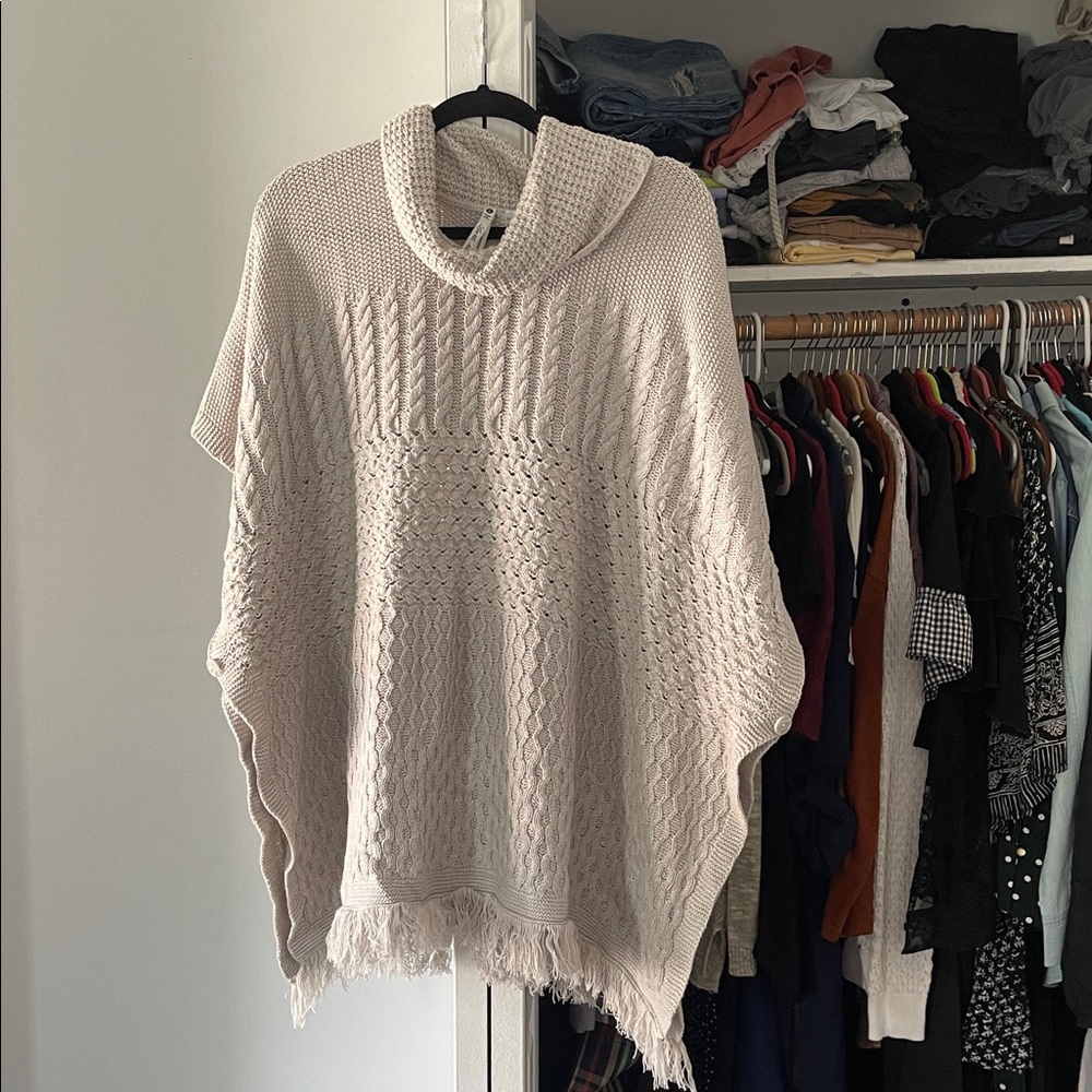 Stitch Fix- Cozy Knit Poncho
